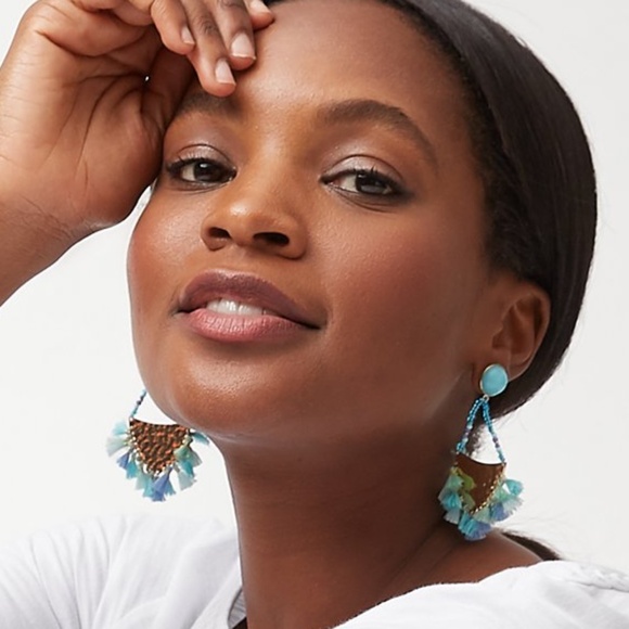 Tommy Bahama NEW Gorgeous Seaside Beach Tassels Earrings NWT - Picture 2 of 5